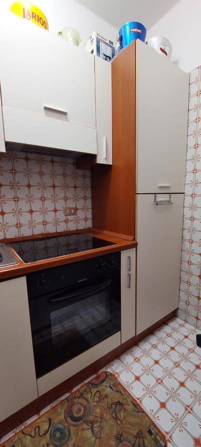 Apartment Ampio Monolocale Con Terrazzo - A 2 Passi Dal Mare Latte