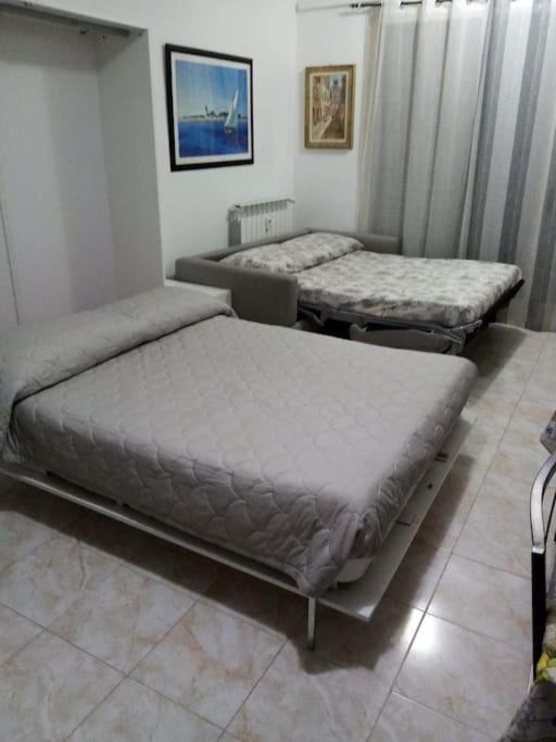 Apartment Ampio Monolocale Con Terrazzo - A 2 Passi Dal Mare Latte